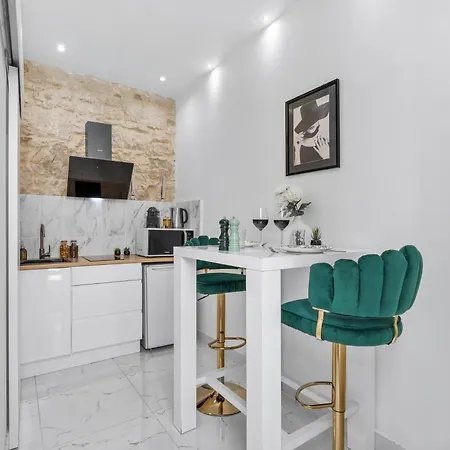 2 Rooms - Hyper Centre - Air-Conditioned - Terrace - Quiet - Tramway - Equipped Kitchen - Wifi Nizza Exterior foto