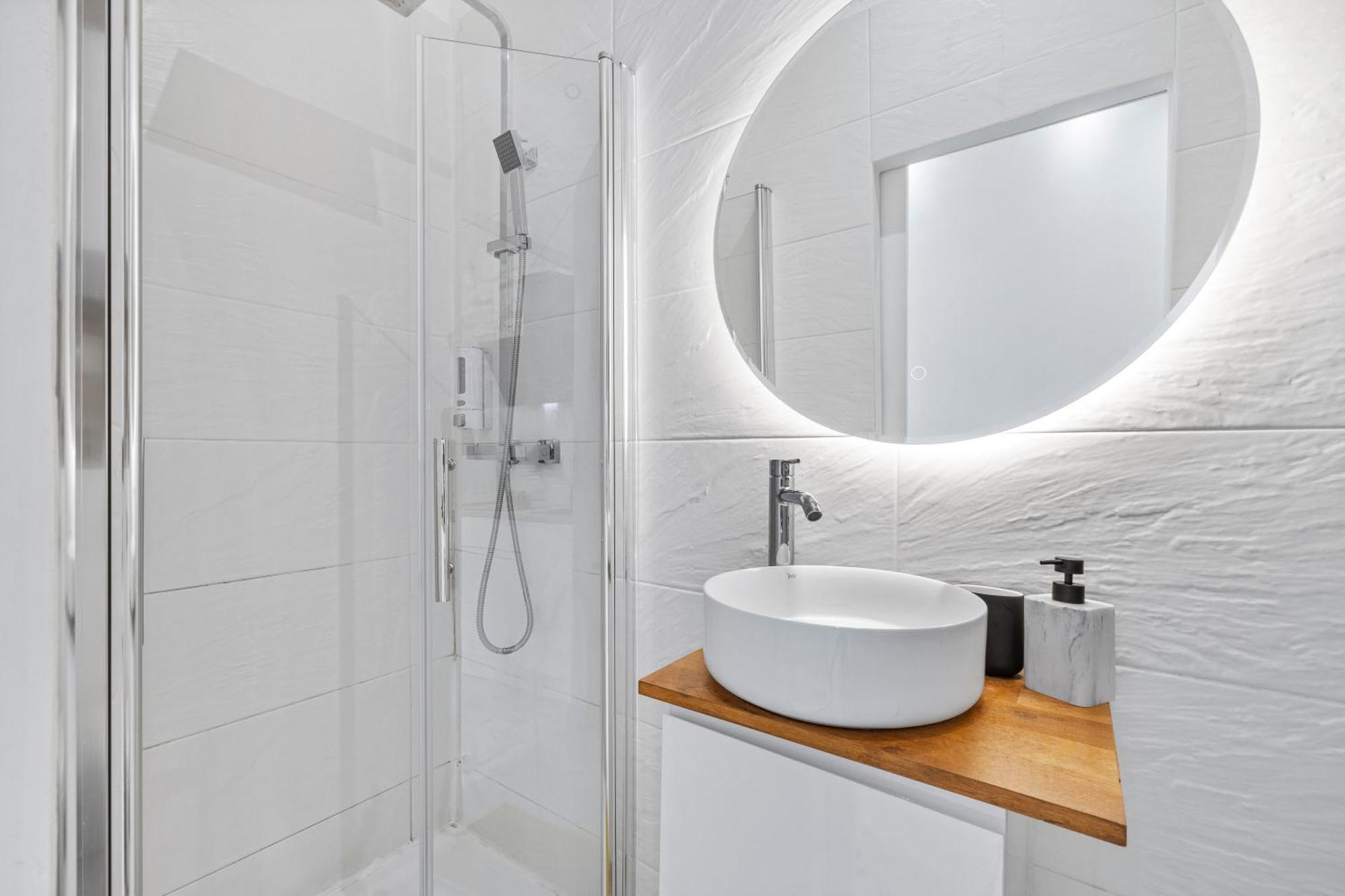 2 - Hyper Centre - Air-conditioned - Terrace - Quiet - Tramway - Equipped Kitchen - Wifi Apartamento Nice